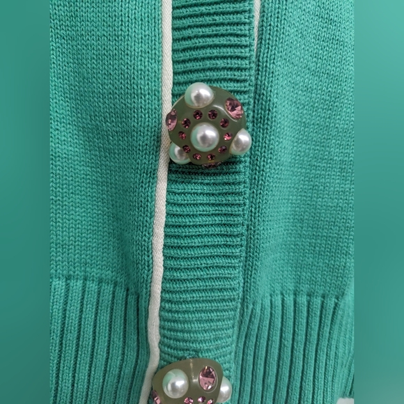 Cabi cropped green sweater - Picture 3 of 5